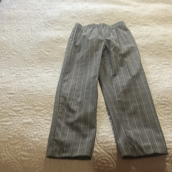 Vest and pants - Picture 3 of 4